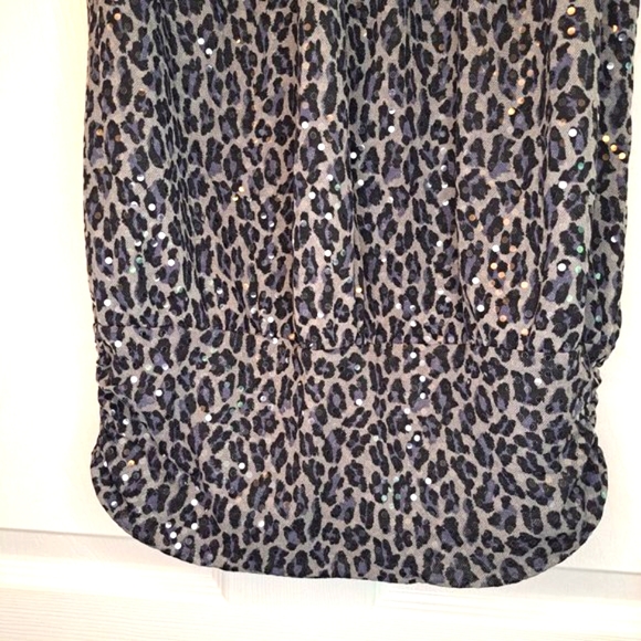 Express Leopard Print Cold Shoulder Cutout Sequin Blouse Size Small - Picture 4 of 9